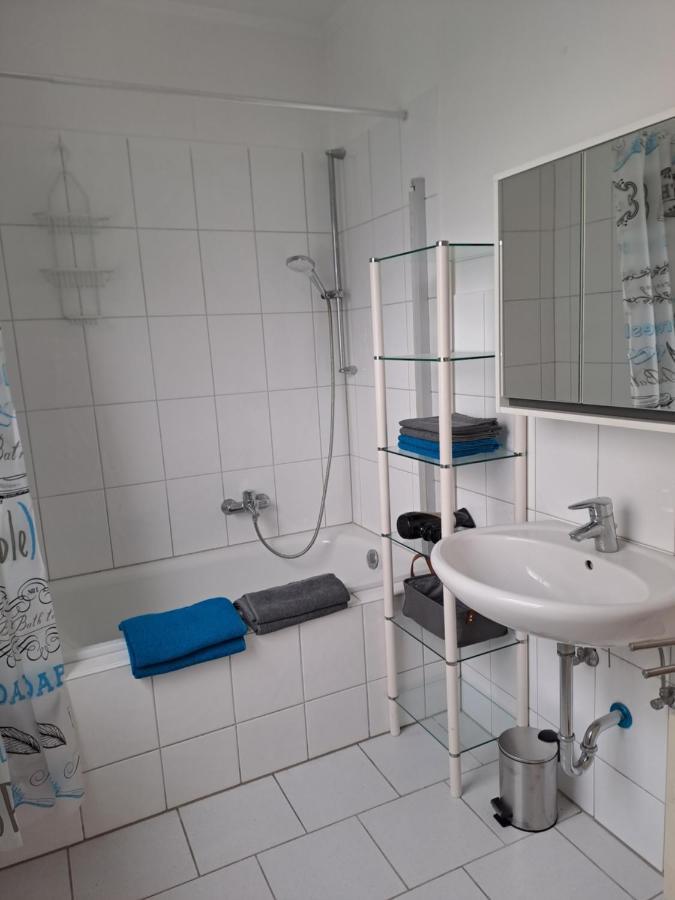 Velbert Am Berg Apartment Bagian luar foto